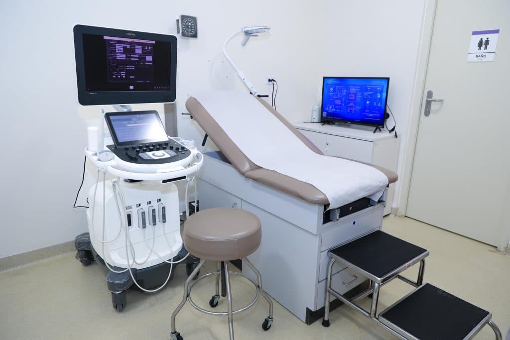Servicio Nacional de Salud (RD) — Unidad de Cirugía Intrauterina realiza con éxito sus primeras intervenciones fetales