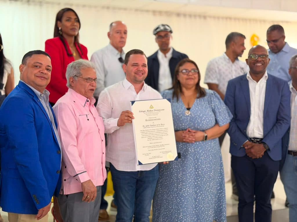 Servicio Nacional de Salud (RD) — Titular del SNS es reconocido por el CMD como Hijo Meritorio de Sánchez Ramírez