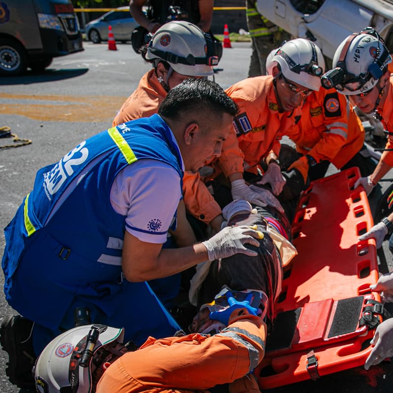 Ministerio de Salud (El Salvador) — Instituciones gubernamentales efectúan simulacro de accidente vial para fortalecer la capacidad de respuesta