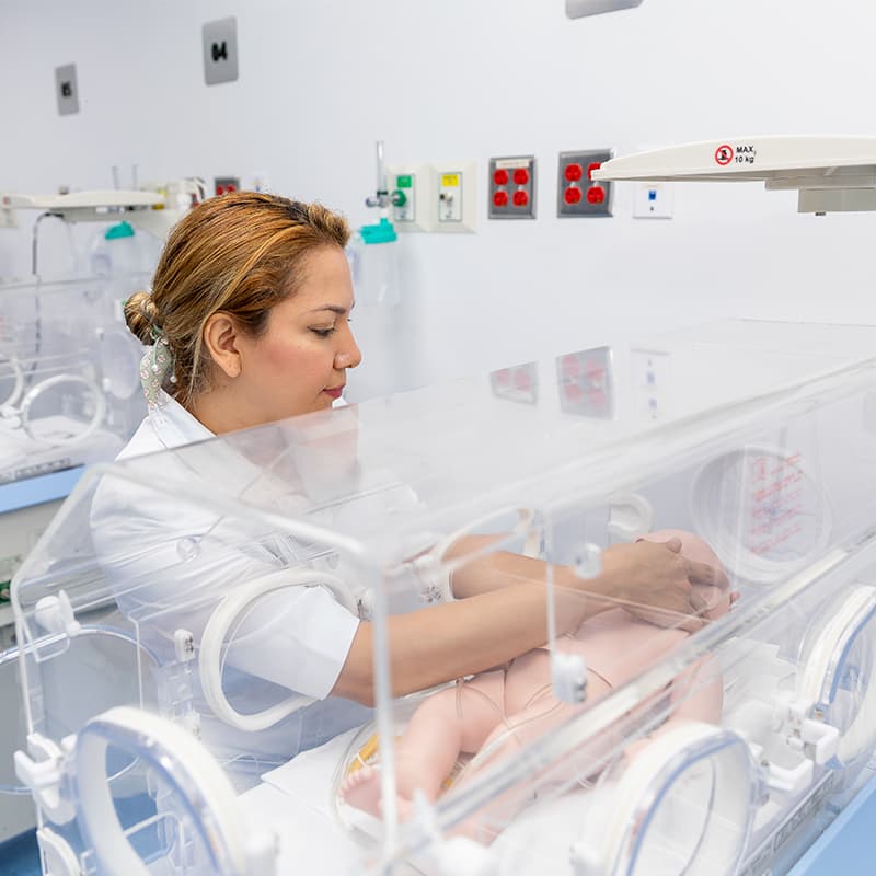 Ministerio de Salud (El Salvador) — Hospital Zacamil adquiere equipo moderno para el cuidado de recién nacidos